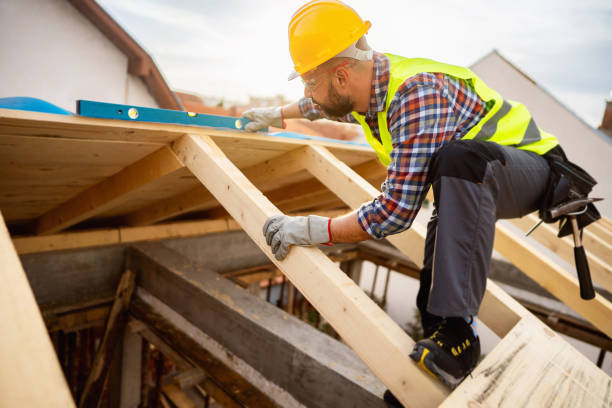 Best Emergency Roof Repair  in Warroad, MN